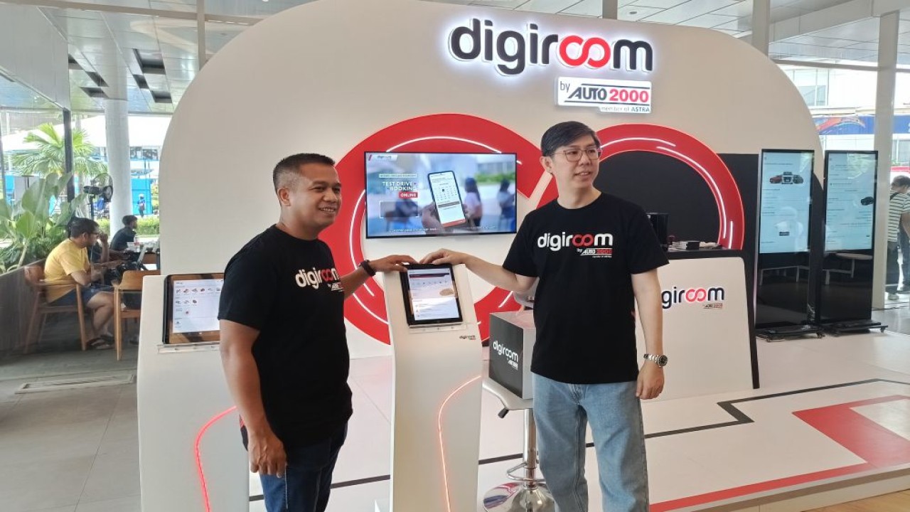 Auto2000 resmi merilis pembaruan aplikasi Digiroom dalam ajang Astra Auto Fest 2025 di Tangerang, Banten, Sabtu (6/12/2025). (Foto: Adiantoro/NTV)