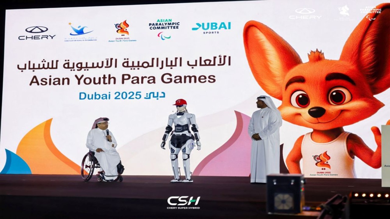 Teknologi cerdas Chery yang disematkan pada lini SUV TIGGO, bersama dua robot cerdas AiMOGA. (Foto: Istimewa)