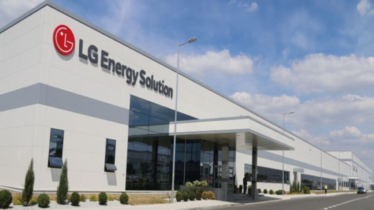 Ilustrasi. LG Energy Solution. (Foto: Reuters)