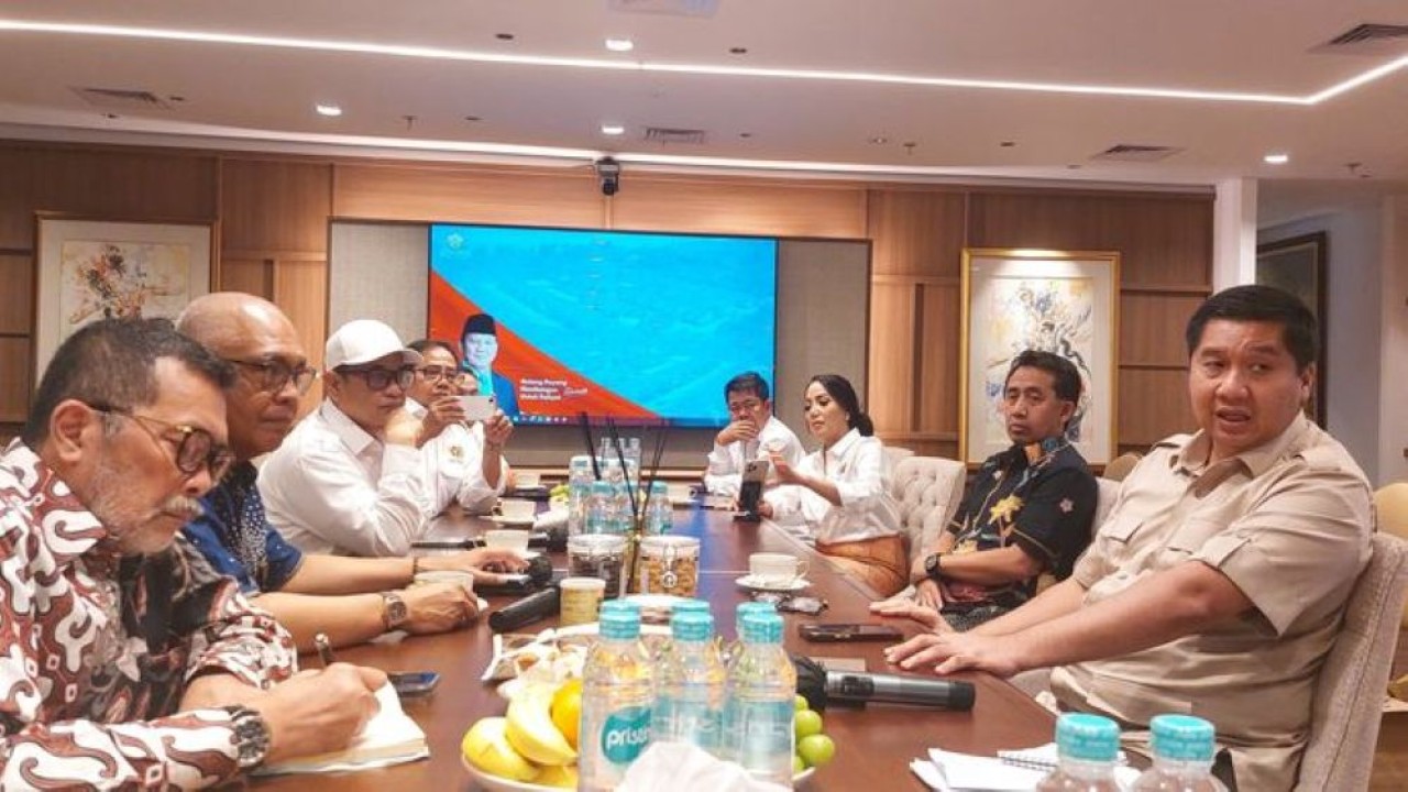 PKP–PWI kerja sama siapkan 5.000 unit rumah bersubsidi bagi wartawan. (Foto: Istimewa)