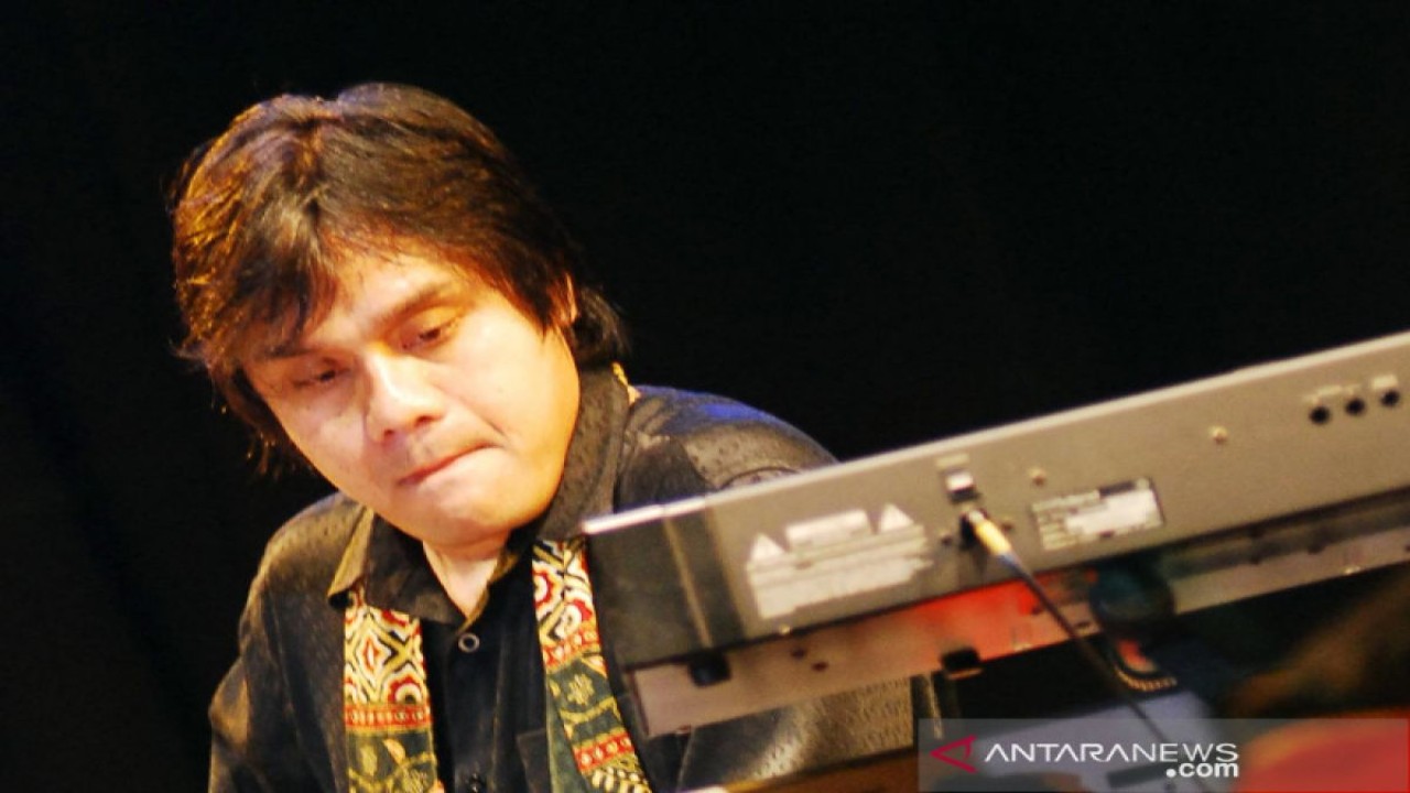 Pianis, Komposer, dan Duta Budaya Indonesia, Dwiki Dharmawan (Antara)