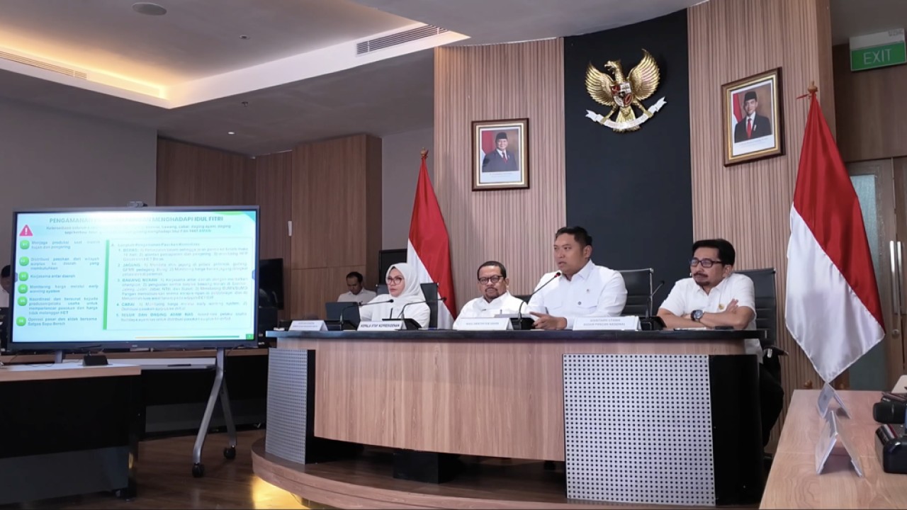 Wakil Menteri Pertanian (Wamentan) Sudaryono (kedua dari kanan) dalam konferensi pers Kesiapan Infrastruktur dan Pangan Jelang Nyepi dan Idulfitri, di Jakarta, Rabu (18/3/2026). (Foto: Dok/Istimewa/Bakom RI)