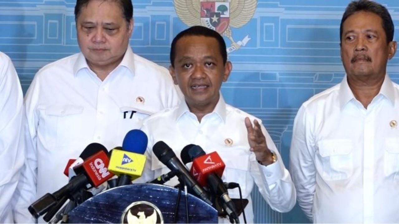 Menteri Energi dan Sumber Daya Mineral (ESDM) Bahlil Lahadalia (Bakom)