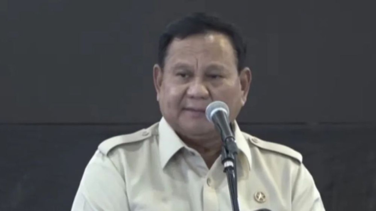 Tangkapan layar - Presiden Prabowo Subianto memberikan arahan dalam peninjauan Sekolah Rakyat Menengah Pertama 17 Tabanan di Bali, Minggu (7/6/2026). (Foto: Antara)