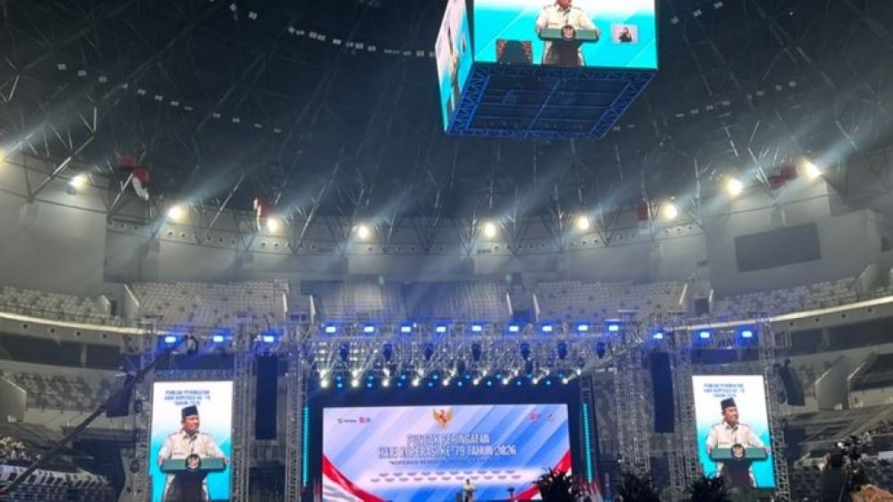 Presiden Prabowo Subianto menghadiri puncak peringatan Hari Koperasi Nasional (Harkopnas) ke-79 di Indonesia Arena, Kompleks Gelora Bung Karno (GBK), Jakarta, pada 12 Juli 2026. (Foto: NTVnews)