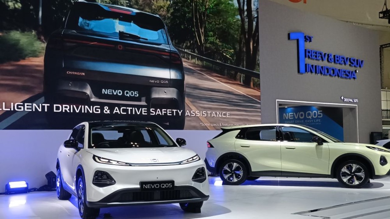 Changan memperkenalkan SUV listrik terbarunya, Changan Nevo Q05, di ajang GIIAS 2026. (Foto: Adiantoro/NTV)