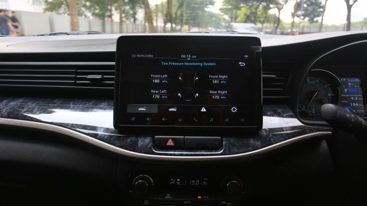 PT Suzuki Indomobil Sales (SIS) menghadirkan Tire Pressure Monitoring System (TPMS) pada Suzuki XL7 New Alpha Hybrid. (Foto: Dok/Istimewa)
